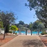 Nice 2 Room With Pool And Balcony In Frejus