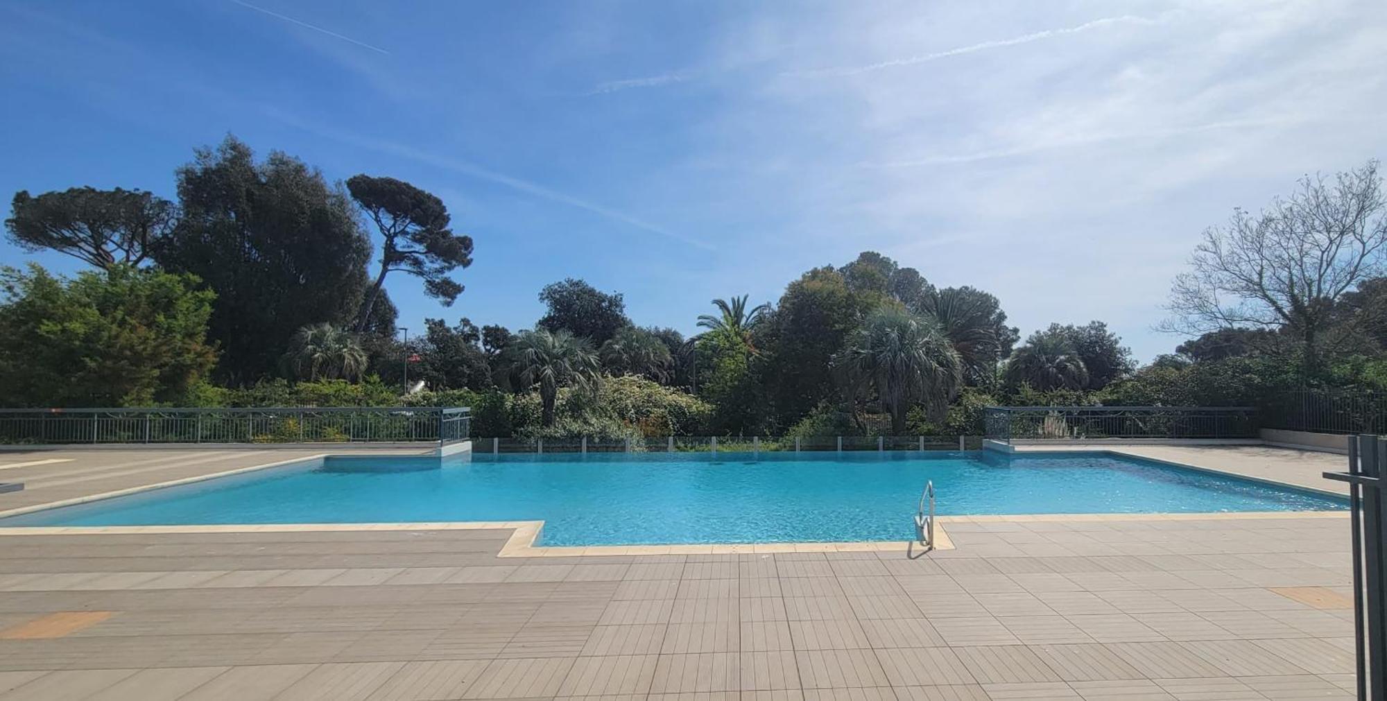 Appartement 2 With Pool And Balcony In *